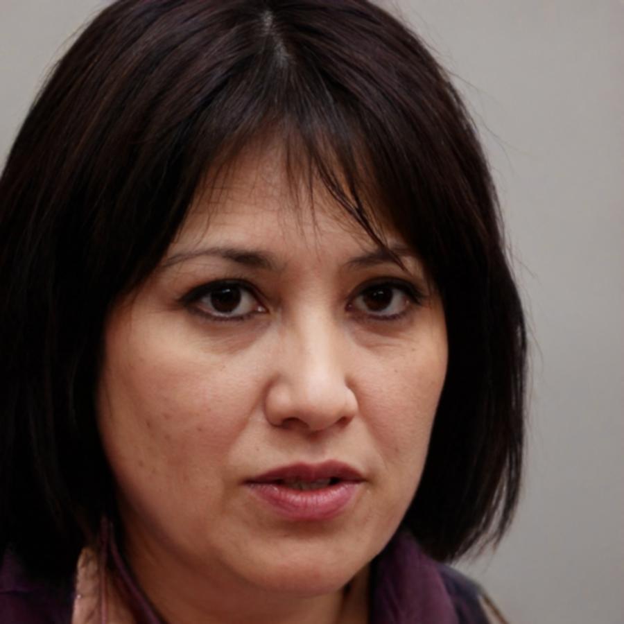 Retrato profesional de Esperanza Montaño